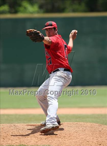 Thumbnail 3 in Stevens vs. Westlake (Texas 5A Region IV Playoffs) photogallery.