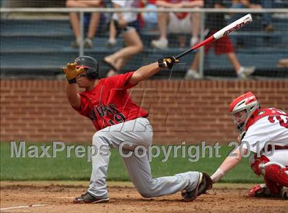 Thumbnail 1 in Stevens vs. Westlake (Texas 5A Region IV Playoffs) photogallery.