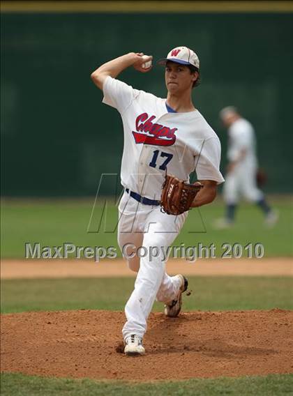 Thumbnail 3 in Stevens vs. Westlake (Texas 5A Region IV Playoffs) photogallery.