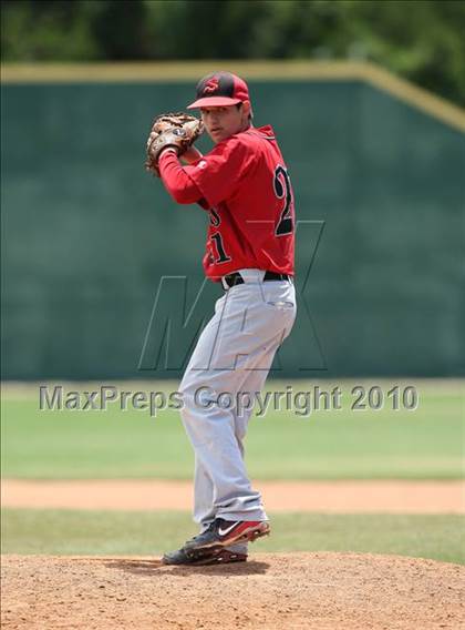 Thumbnail 1 in Stevens vs. Westlake (Texas 5A Region IV Playoffs) photogallery.
