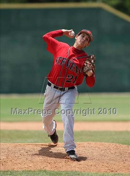 Thumbnail 1 in Stevens vs. Westlake (Texas 5A Region IV Playoffs) photogallery.
