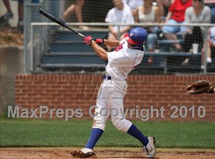 Thumbnail 2 in Stevens vs. Westlake (Texas 5A Region IV Playoffs) photogallery.