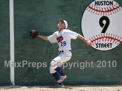 Thumbnail 1 in Stevens vs. Westlake (Texas 5A Region IV Playoffs) photogallery.