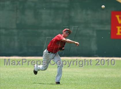 Thumbnail 3 in Stevens vs. Westlake (Texas 5A Region IV Playoffs) photogallery.
