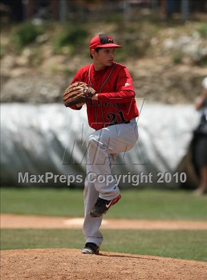 Thumbnail 3 in Stevens vs. Westlake (Texas 5A Region IV Playoffs) photogallery.