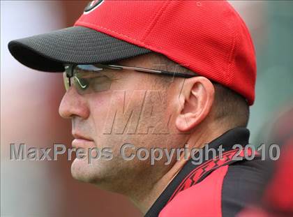 Thumbnail 1 in Stevens vs. Westlake (Texas 5A Region IV Playoffs) photogallery.