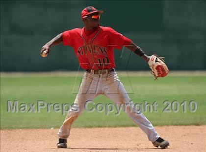 Thumbnail 3 in Stevens vs. Westlake (Texas 5A Region IV Playoffs) photogallery.