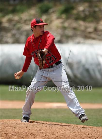 Thumbnail 2 in Stevens vs. Westlake (Texas 5A Region IV Playoffs) photogallery.