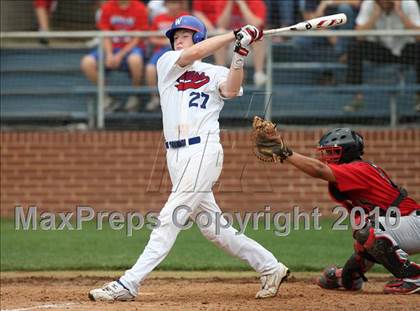 Thumbnail 1 in Stevens vs. Westlake (Texas 5A Region IV Playoffs) photogallery.