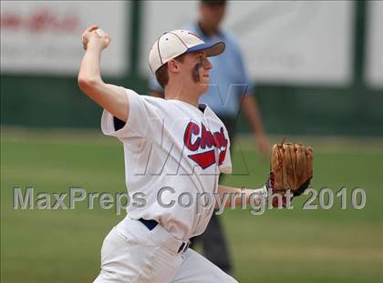 Thumbnail 1 in Stevens vs. Westlake (Texas 5A Region IV Playoffs) photogallery.