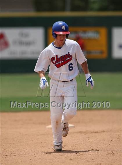 Thumbnail 3 in Stevens vs. Westlake (Texas 5A Region IV Playoffs) photogallery.