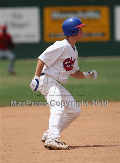 Thumbnail 2 in Stevens vs. Westlake (Texas 5A Region IV Playoffs) photogallery.