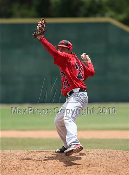 Thumbnail 3 in Stevens vs. Westlake (Texas 5A Region IV Playoffs) photogallery.