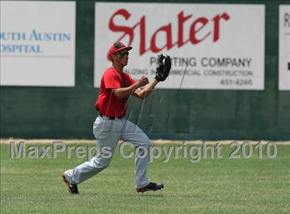 Thumbnail 1 in Stevens vs. Westlake (Texas 5A Region IV Playoffs) photogallery.