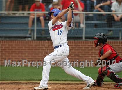 Thumbnail 3 in Stevens vs. Westlake (Texas 5A Region IV Playoffs) photogallery.