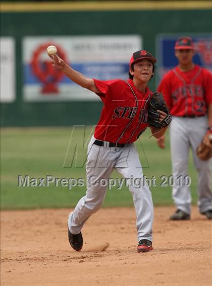 Thumbnail 3 in Stevens vs. Westlake (Texas 5A Region IV Playoffs) photogallery.