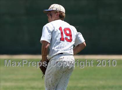 Thumbnail 1 in Stevens vs. Westlake (Texas 5A Region IV Playoffs) photogallery.