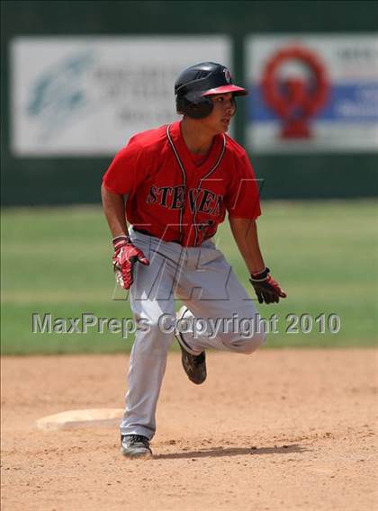 Thumbnail 2 in Stevens vs. Westlake (Texas 5A Region IV Playoffs) photogallery.