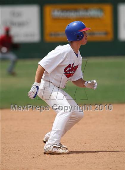 Thumbnail 3 in Stevens vs. Westlake (Texas 5A Region IV Playoffs) photogallery.