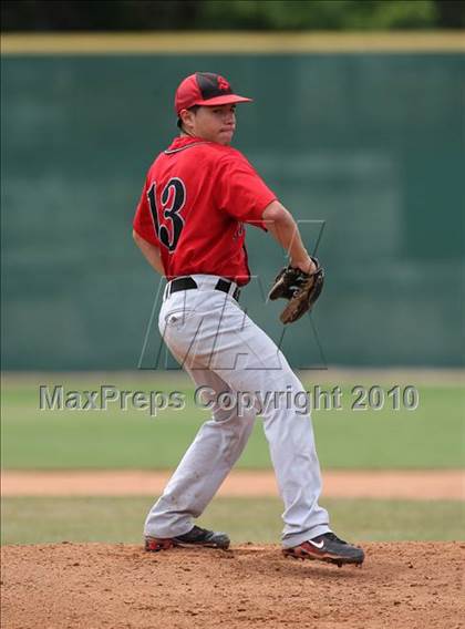Thumbnail 3 in Stevens vs. Westlake (Texas 5A Region IV Playoffs) photogallery.