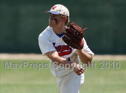 Thumbnail 1 in Stevens vs. Westlake (Texas 5A Region IV Playoffs) photogallery.