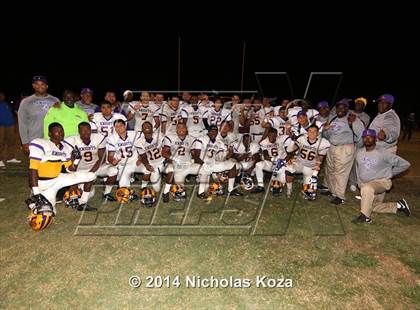 Thumbnail 3 in Lynwood vs. Hawthorne photogallery.