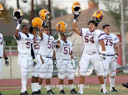 Thumbnail 2 in Lynwood vs. Hawthorne photogallery.