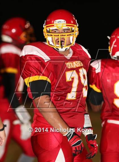 Thumbnail 3 in Lynwood vs. Hawthorne photogallery.
