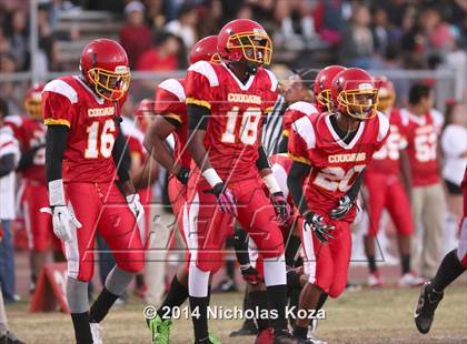 Thumbnail 3 in Lynwood vs. Hawthorne photogallery.