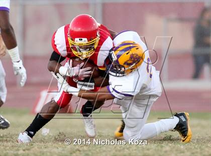 Thumbnail 1 in Lynwood vs. Hawthorne photogallery.