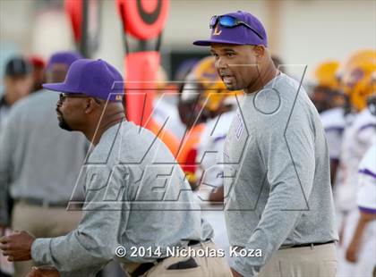 Thumbnail 3 in Lynwood vs. Hawthorne photogallery.