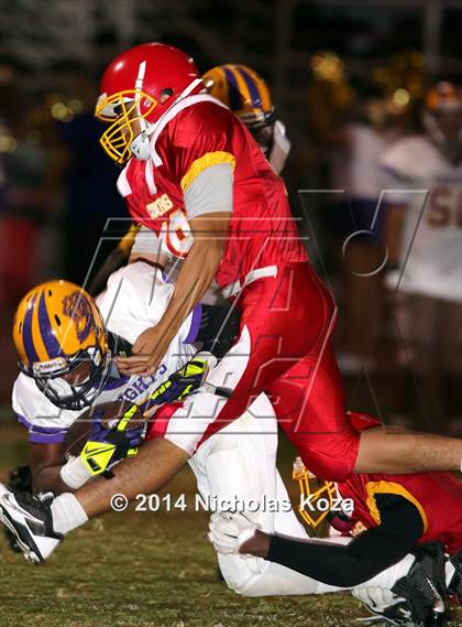 Thumbnail 3 in Lynwood vs. Hawthorne photogallery.