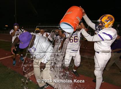 Thumbnail 3 in Lynwood vs. Hawthorne photogallery.