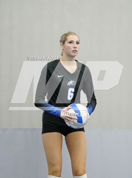 Thumbnail 2 in Lakeland vs. Frankenmuth (Program Cup) photogallery.