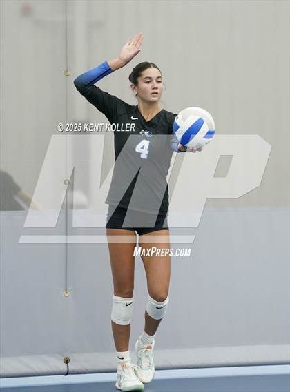 Thumbnail 1 in Lakeland vs. Frankenmuth (Program Cup) photogallery.