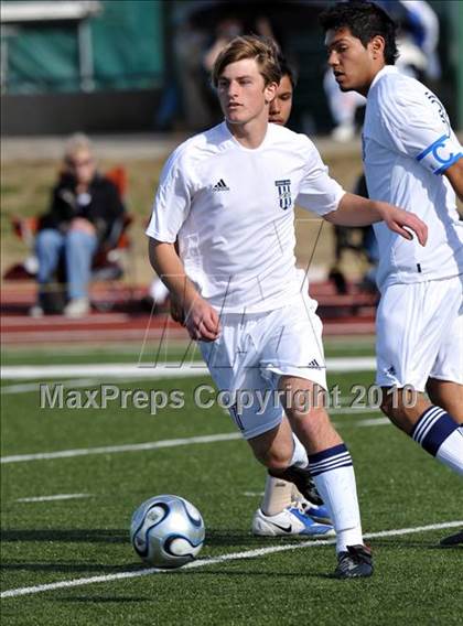 Thumbnail 1 in Beaumont Central vs Little Elm (Little Elm Invitational) photogallery.
