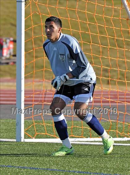 Thumbnail 3 in Beaumont Central vs Little Elm (Little Elm Invitational) photogallery.
