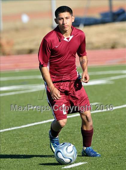 Thumbnail 1 in Beaumont Central vs Little Elm (Little Elm Invitational) photogallery.