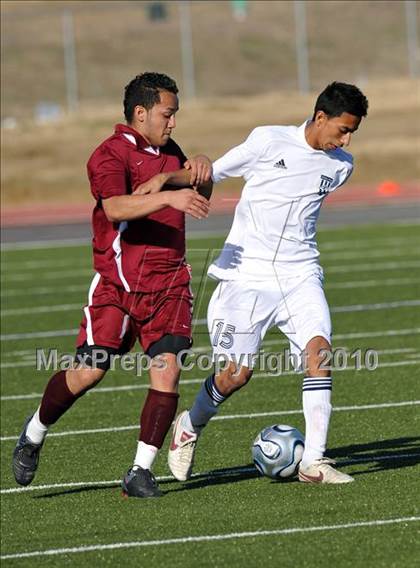 Thumbnail 2 in Beaumont Central vs Little Elm (Little Elm Invitational) photogallery.