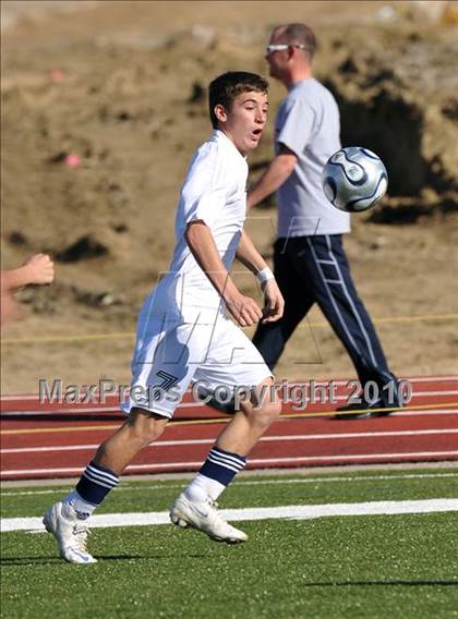 Thumbnail 3 in Beaumont Central vs Little Elm (Little Elm Invitational) photogallery.