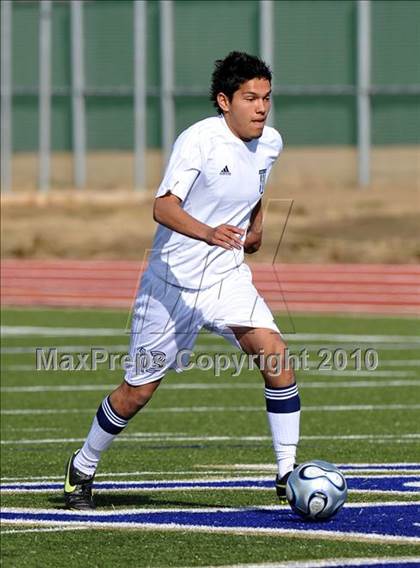 Thumbnail 2 in Beaumont Central vs Little Elm (Little Elm Invitational) photogallery.