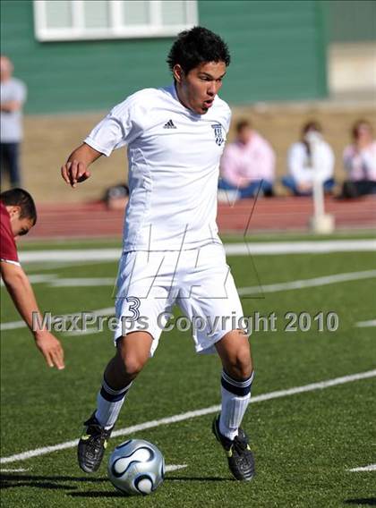 Thumbnail 1 in Beaumont Central vs Little Elm (Little Elm Invitational) photogallery.