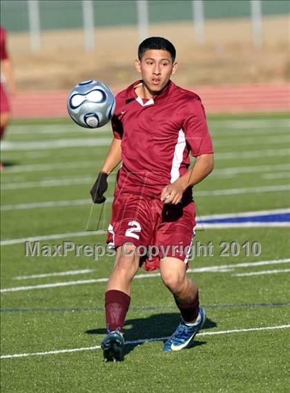 Thumbnail 2 in Beaumont Central vs Little Elm (Little Elm Invitational) photogallery.