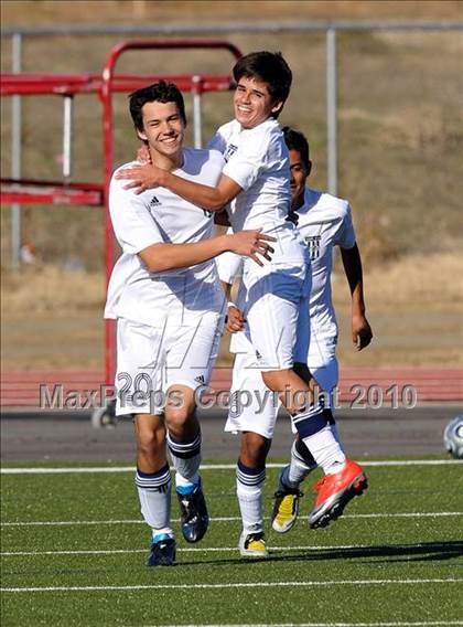 Thumbnail 2 in Beaumont Central vs Little Elm (Little Elm Invitational) photogallery.