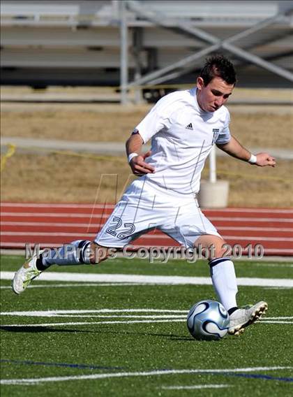 Thumbnail 2 in Beaumont Central vs Little Elm (Little Elm Invitational) photogallery.