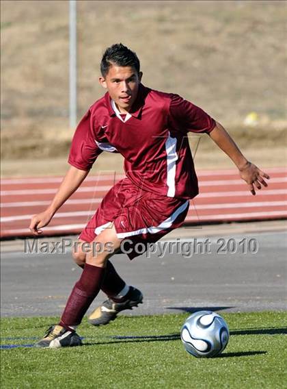 Thumbnail 3 in Beaumont Central vs Little Elm (Little Elm Invitational) photogallery.