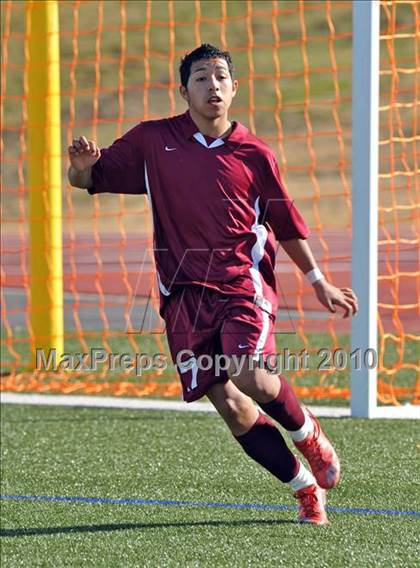 Thumbnail 2 in Beaumont Central vs Little Elm (Little Elm Invitational) photogallery.