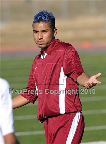 Thumbnail 2 in Beaumont Central vs Little Elm (Little Elm Invitational) photogallery.