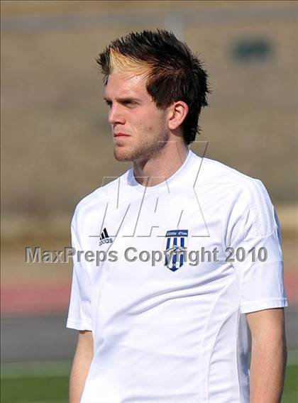 Thumbnail 2 in Beaumont Central vs Little Elm (Little Elm Invitational) photogallery.