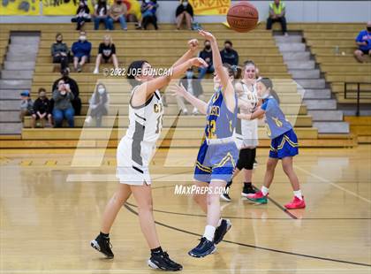 Thumbnail 1 in El Toro @ Capistrano Valley photogallery.